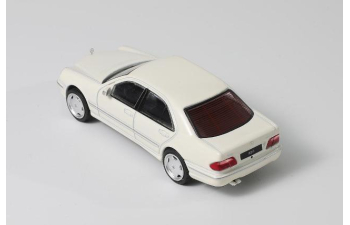 MERCEDES-BENZ E55 AMG (W210), white