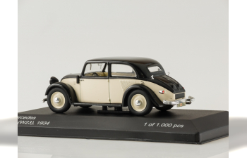 MERCEDES-BENZ 130 W23 (1934), light beige / black