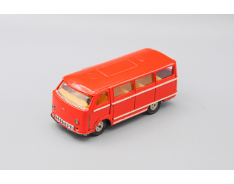 РАФ 977 "Латвия", красный