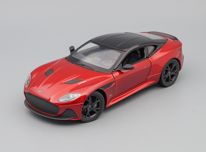 ASTON MARTIN DBS Superleggera (2019), metallic dark red / black