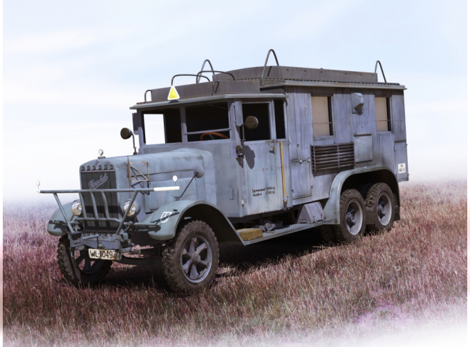 Сборная модель Henschel 33 D1 Kfz.72 Германский автомобиль радиосвязи ІІMB