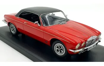 DAIMLER Double Six Coupe (1974), red/black