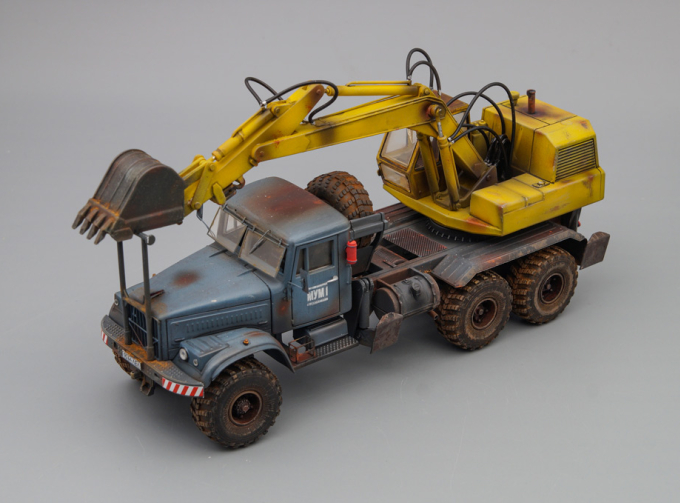 КрАЗ-255Б1 ЭОВ-4421 Экскаватор, синий / желтый