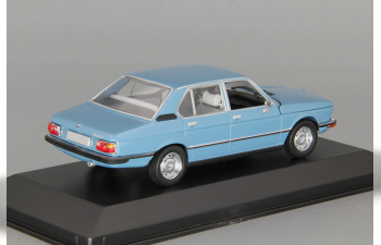 BMW 520 e12 (1972), blue