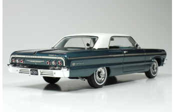 CHEVROLET Impala Cabriolet (1964), Lagoon White