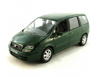 FIAT Ulysse (2002), темно-зеленый