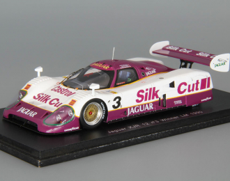 JAGUAR XJR 12 #3 Winner LM (1990), white / purple