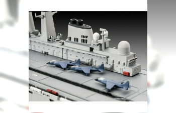 Сборная модель Линейный крейсер HMS Invincible (Фолклендская война)