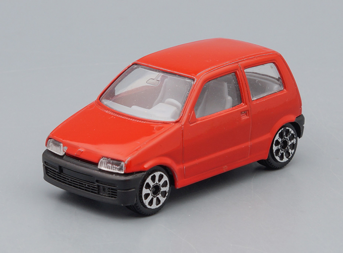 FIAT Cinquecento, red