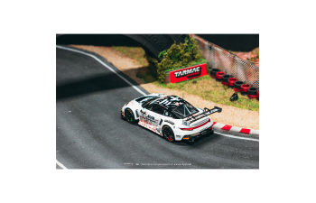 PORSCHE 911 (992) GT3 R #13 Sun Jingzu/Adderly Fong/Nico Menzel Suzuka 1000km Intercontinental GT Challenge Phantom Global Racing (2025)