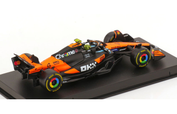 McLAREN F1 Mcl39 Team Mclaren №4 World Champion Season (2025) Lando Norris - With Pilot And Showcase, Orange Black