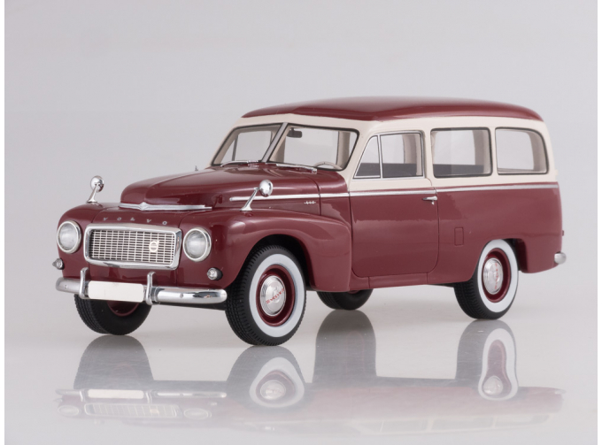 VOLVO PV445 Duett, ohne Vitrine, (1956), dark red/beige