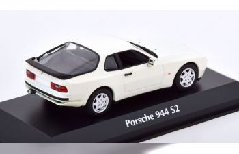 PORSCHE 944 S2 (1989), white