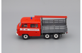 УАЗ 39094 3-х мостовый Пожарная, красный / серый