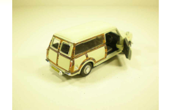 MINI Travellers Van, ivory
