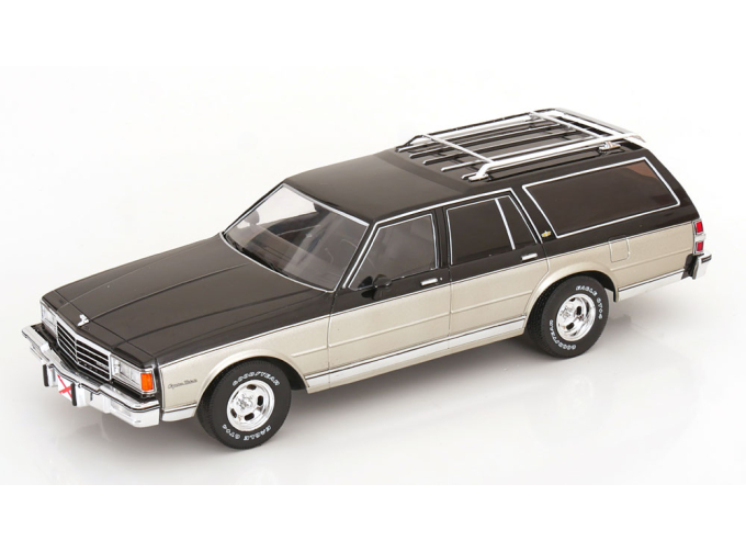 CHEVROLET Caprice Estate Wagon (1985), silver/grey