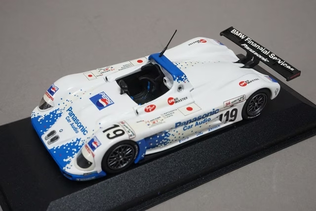 BMW V12 LMR No.19, 24h Le Mans, Matsushita / Kato / Nakaya (1999)