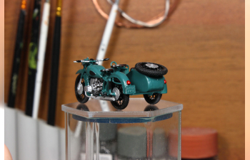 Днепр К-650 (МТ-8) мотоцикл с коляской (зелёный)
