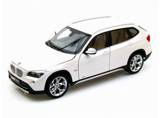 BMW X1 (E84), Mineral White 