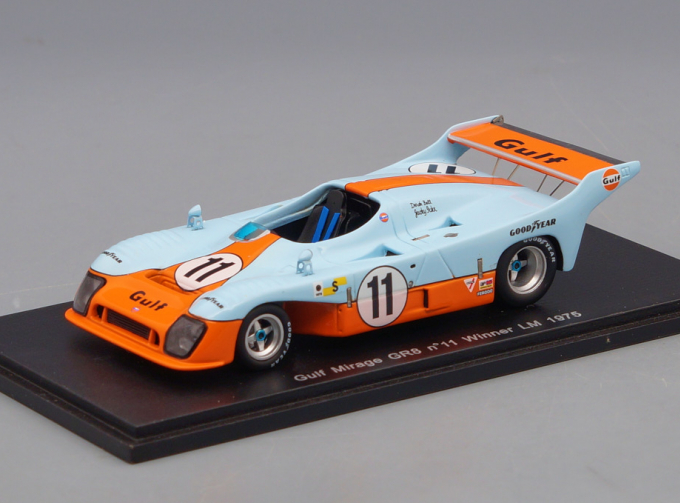 GULF-MIRAGE GR8 11 Победитель LM 1975 J. Ickx - D. Bell, blue