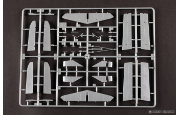 Сборная модель Бомбардировщик-торпедоносец Royal Navy Fairey Barracuda Mk. II