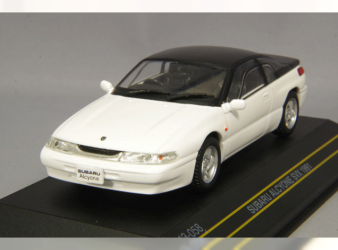 SUBARU Alcyone SVX (1991), white / black