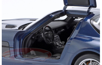 MERCEDES-BENZ AMG SLS "Black Series" (2013), daytona blue metallic