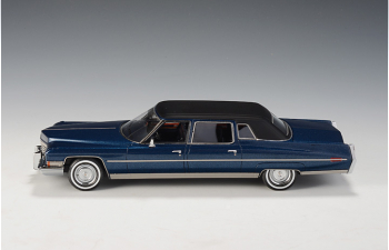 CADILLAC Series 75 Fleetwood Limousine 1972 Metallic Blue/Black