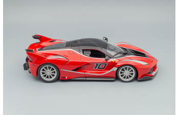 FERRARI FXX K (2015), rot/schwarz