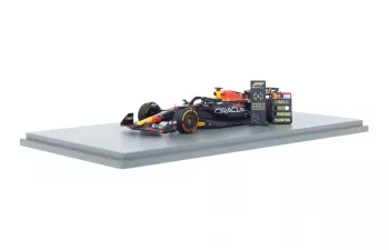 RED BULL F1 Rb19 Team Oracle Red Bull Racing №1 World Champion 2nd Sprint Race Qatar Gp With Pit Board (2023) Max Verstappen, Matt Blue