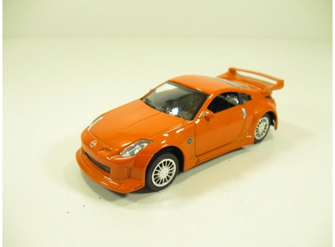 NISSAN Z33 Fairlady Z, оранжевый