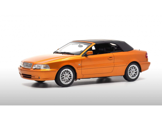 Volvo C70 Convertible reedition, Saffran