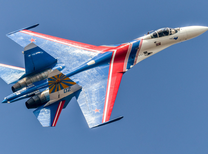 Сборная модель Авиация S-27 Flanker B - Russian Knights