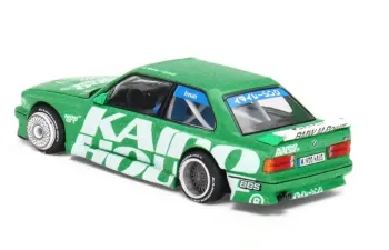 BMW M3 (E30) KAIDO Works V2 (1989), green / white