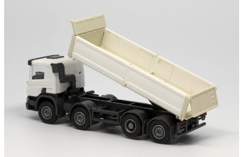 SCANIA P 8х2 самосвал с стальными бортами, белый/слоновая кость