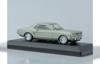 FORD Mustang Coupe (1965), metallic light green