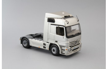 MERCEDES-BENZ Actros 1844, silver