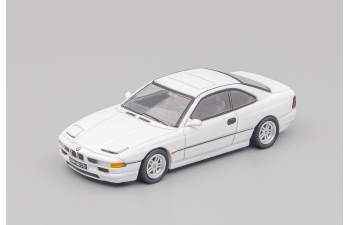 BMW 850 CSi (1992), white