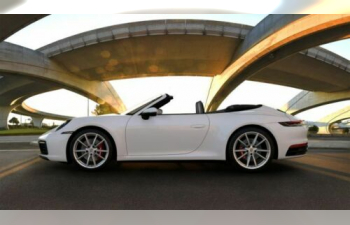 PORSCHE 911 CARRERA 4S CABRIOLET - 2019 - WHITE