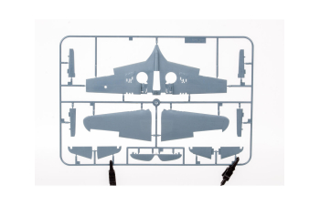 Сборная модель P-40E Warhawk Weekend Edition