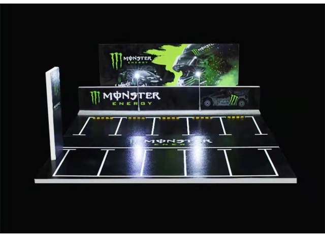 Diorama *Monster parking lot*, green/black