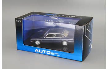 JAGUAR XJ8, blue