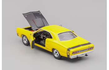 DODGE Coronet Super Bee 1969, yellow / black