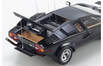 LAMBORGHINI Countach LP400S (1980), black