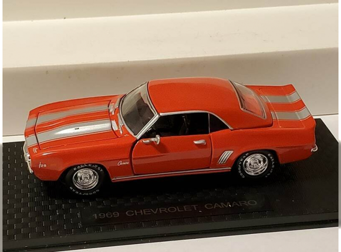 CHEVROLET Camaro (1969), orange