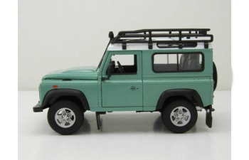 Land Rover Defender Off Road с верхним багажником, зеленый с белым