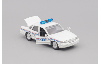 FORD Crown Victoria Savannah Police, white