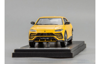 Lamborghini Urus (giallo auge)