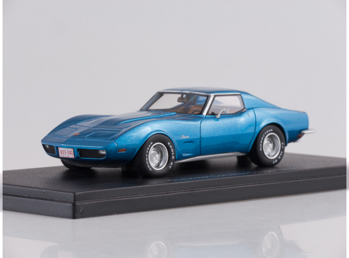 CHEVROLET Corvette C3 (1973), metallic light blue