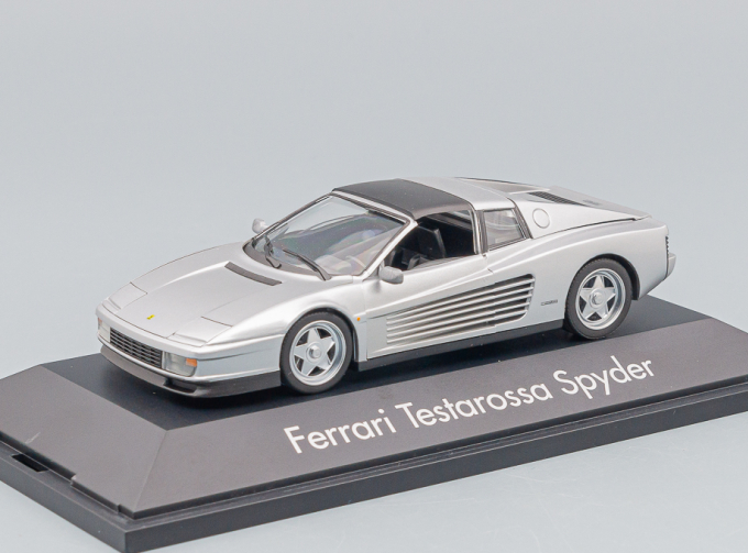 FERRARI Testarossa Spyder, silver